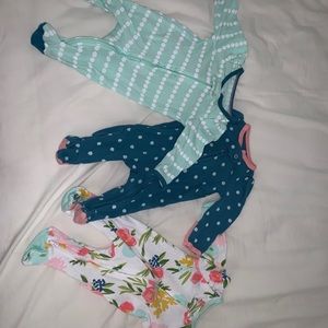 Cloud Island Newborn Footed Onesies